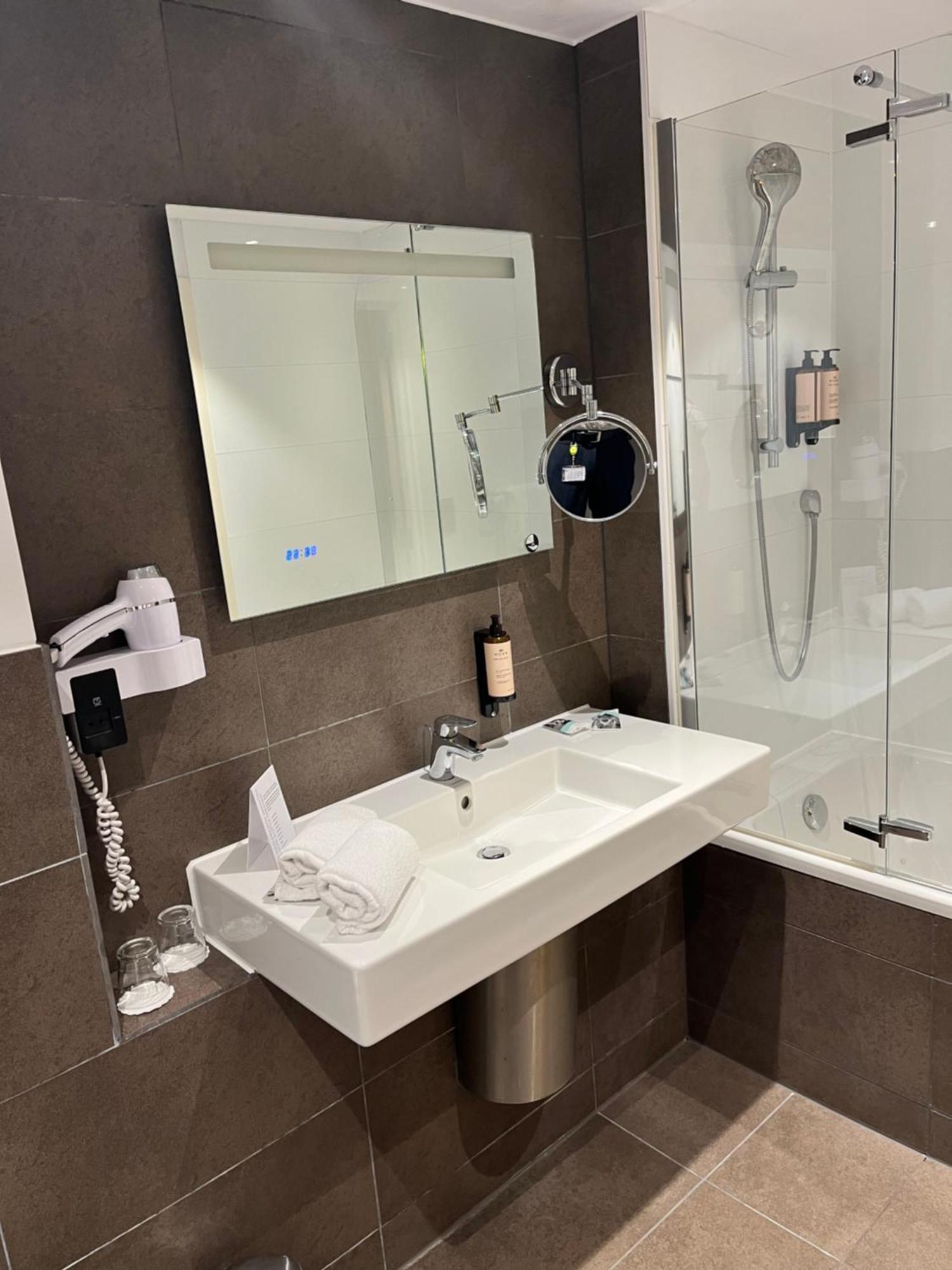 Mercure Hotel Brussels Centre Midi Saint-Gilles Экстерьер фото