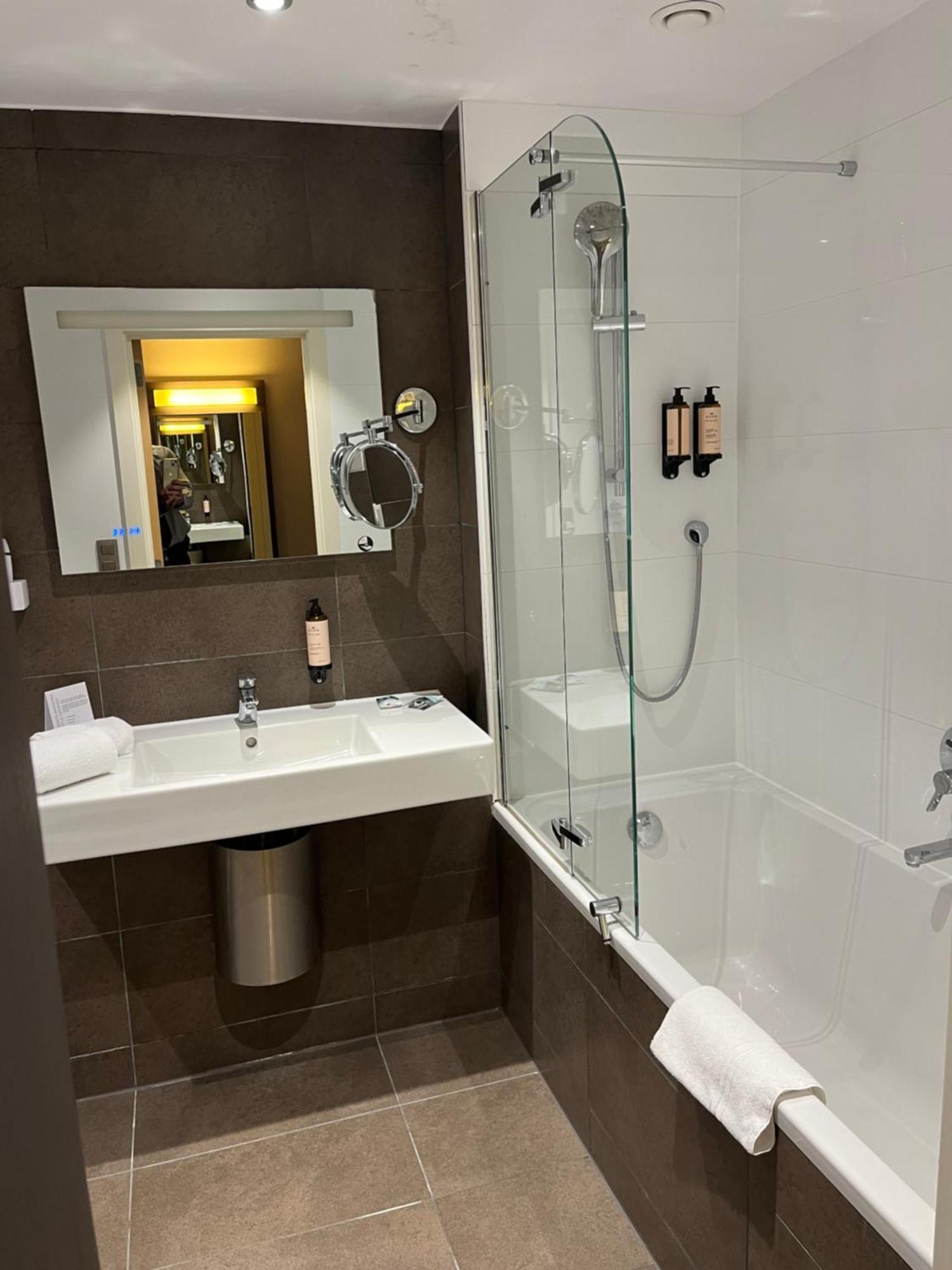 Mercure Hotel Brussels Centre Midi Saint-Gilles Экстерьер фото
